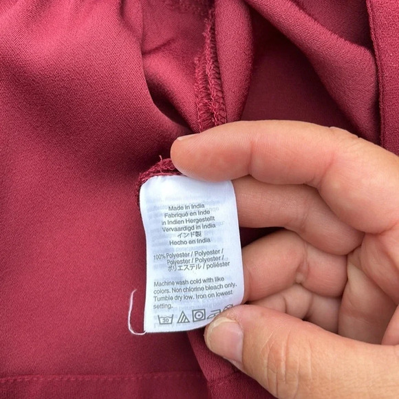 J Crew Burgundy Faux Wrap Top with side zipper vneck size 0 - Picture 11 of 14